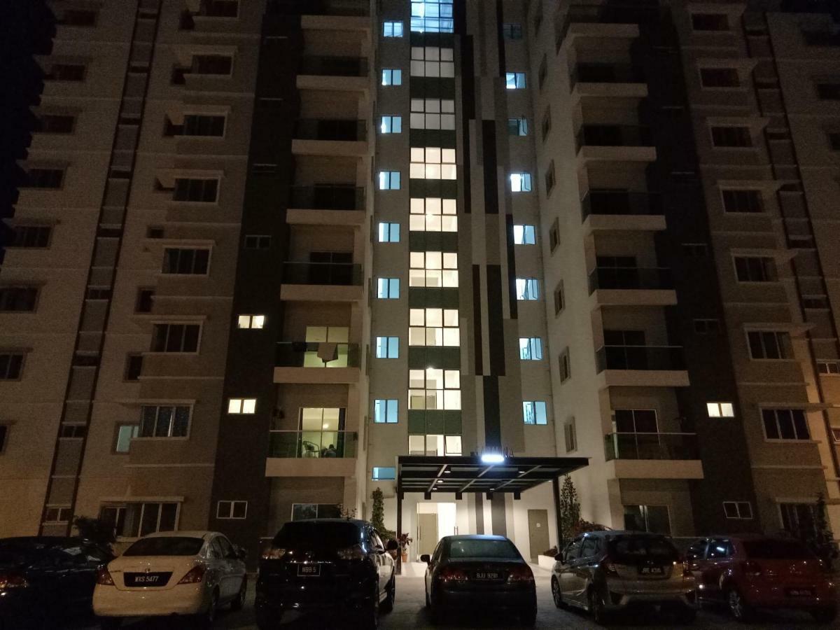 Icolor Home & Stay Ch1 Танах-Рата Экстерьер фото